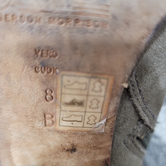 BELLE SIGERSON MORRISON Taupe Suede Ankle Boots Size 8 - Picture 8 of 8